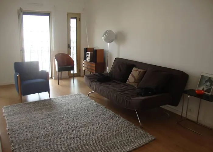Modern And Spacious Apartment In Lisboa
